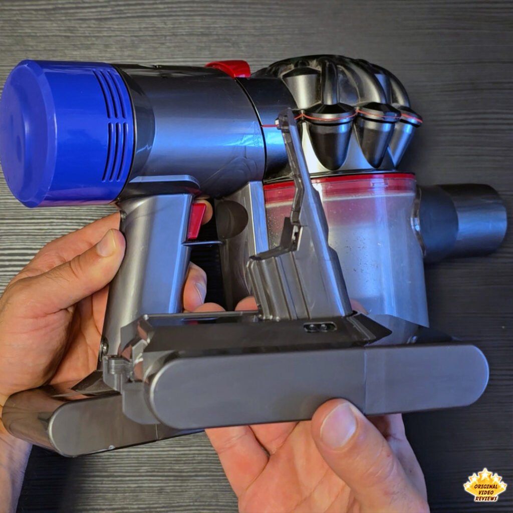 Dyson V8 battery replacement – photo #05
