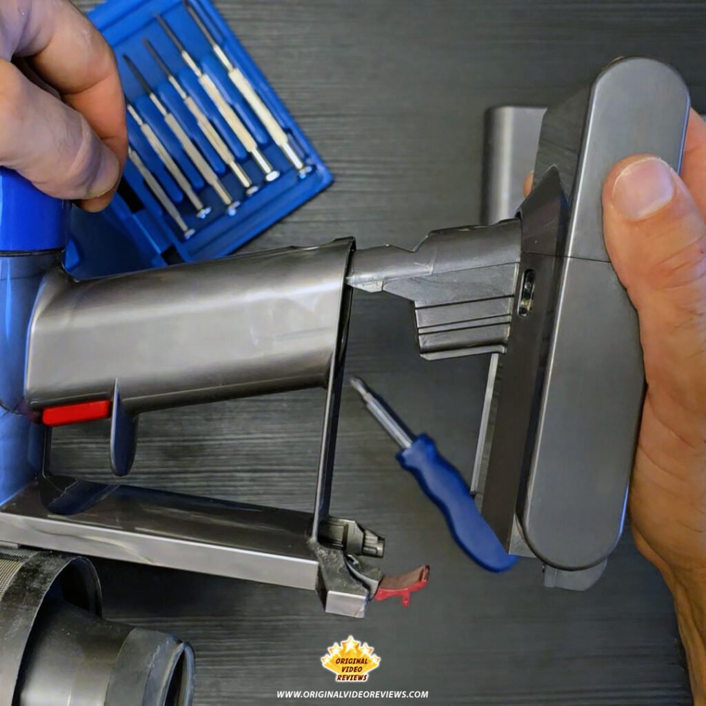 Dyson V8 battery replacement – photo #14