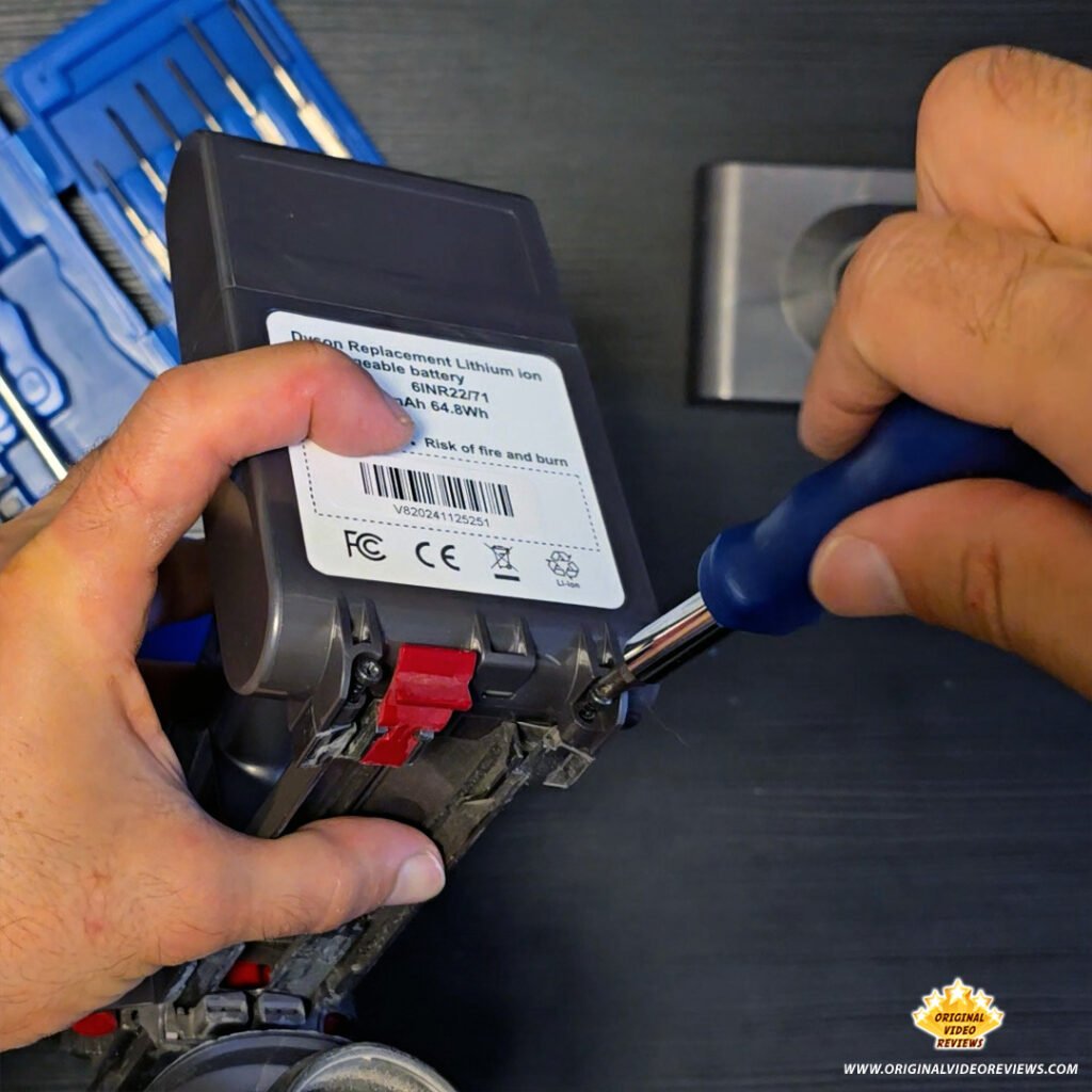 Dyson V8 battery replacement – photo #15