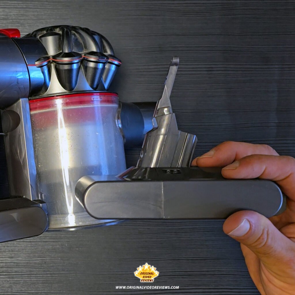 Dyson V8 battery replacement – photo #21
